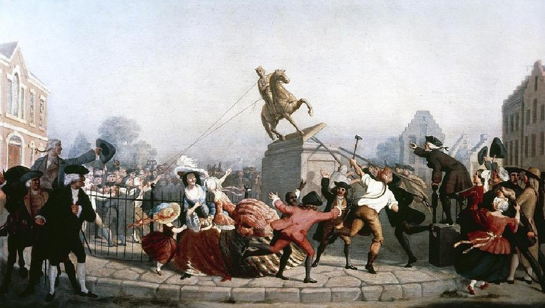 Monuments to glory